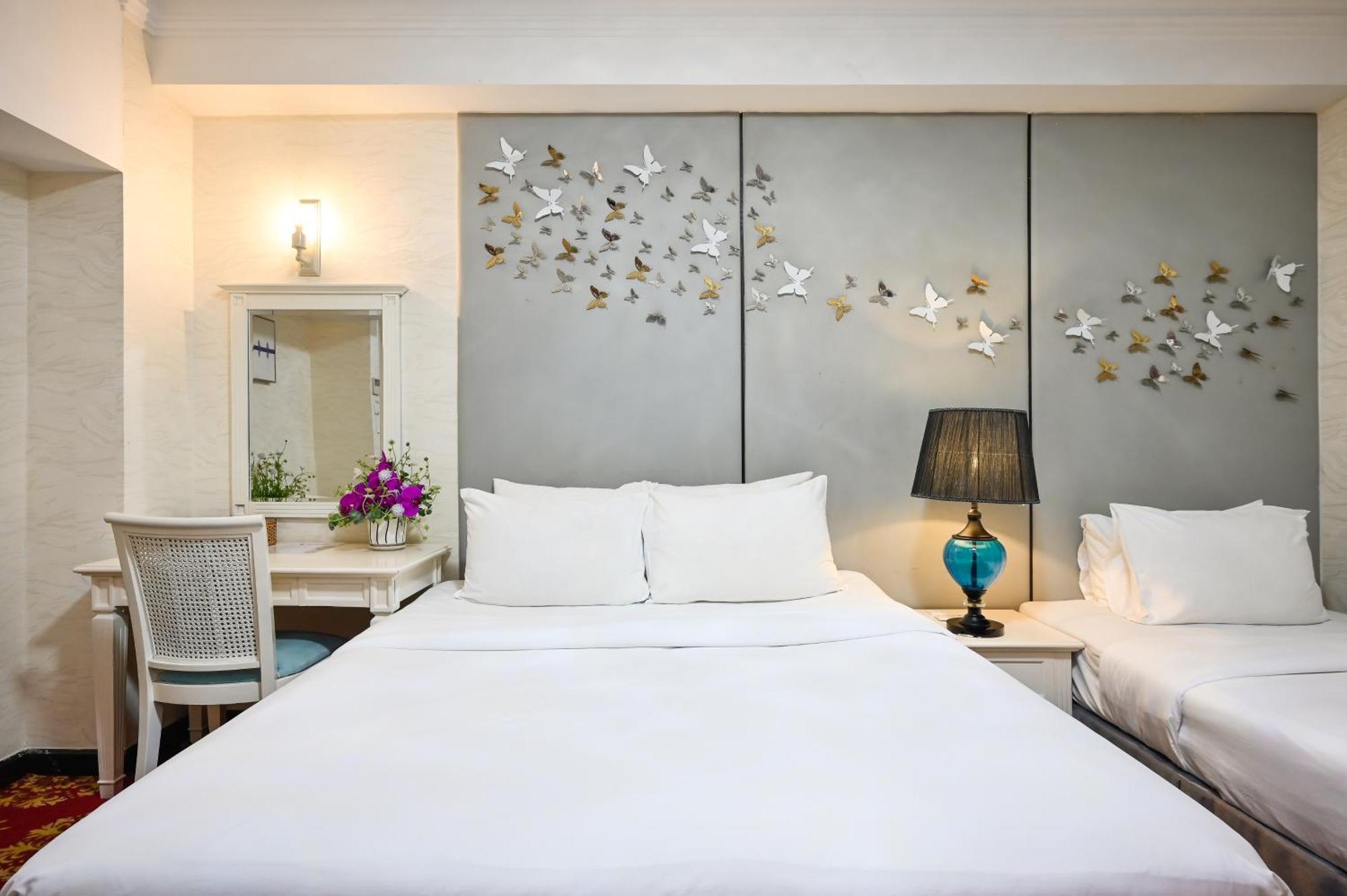 California Saigon Hotel & Rooftop Pool Ho Chi Minh-byen Rom bilde