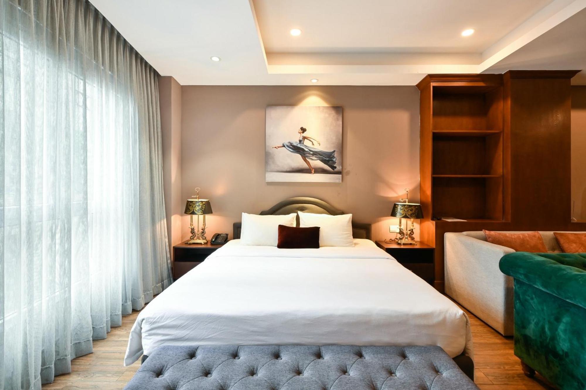 California Saigon Hotel & Rooftop Pool Ho Chi Minh-byen Eksteriør bilde